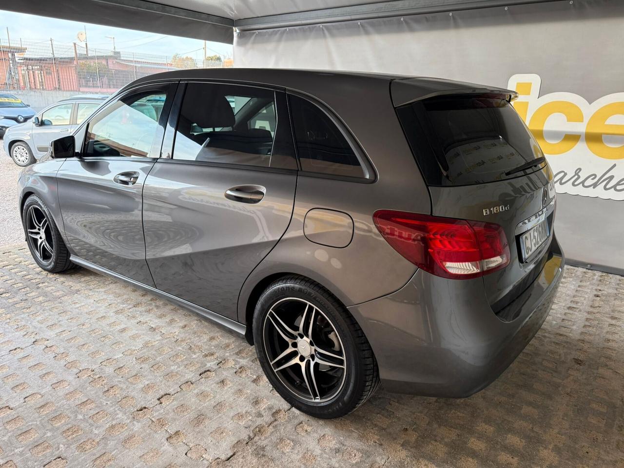 Mercedes-benz B 180 d Business
