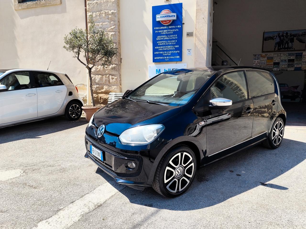 Volkswagen up! 1.0 75 CV 5p. high ASG