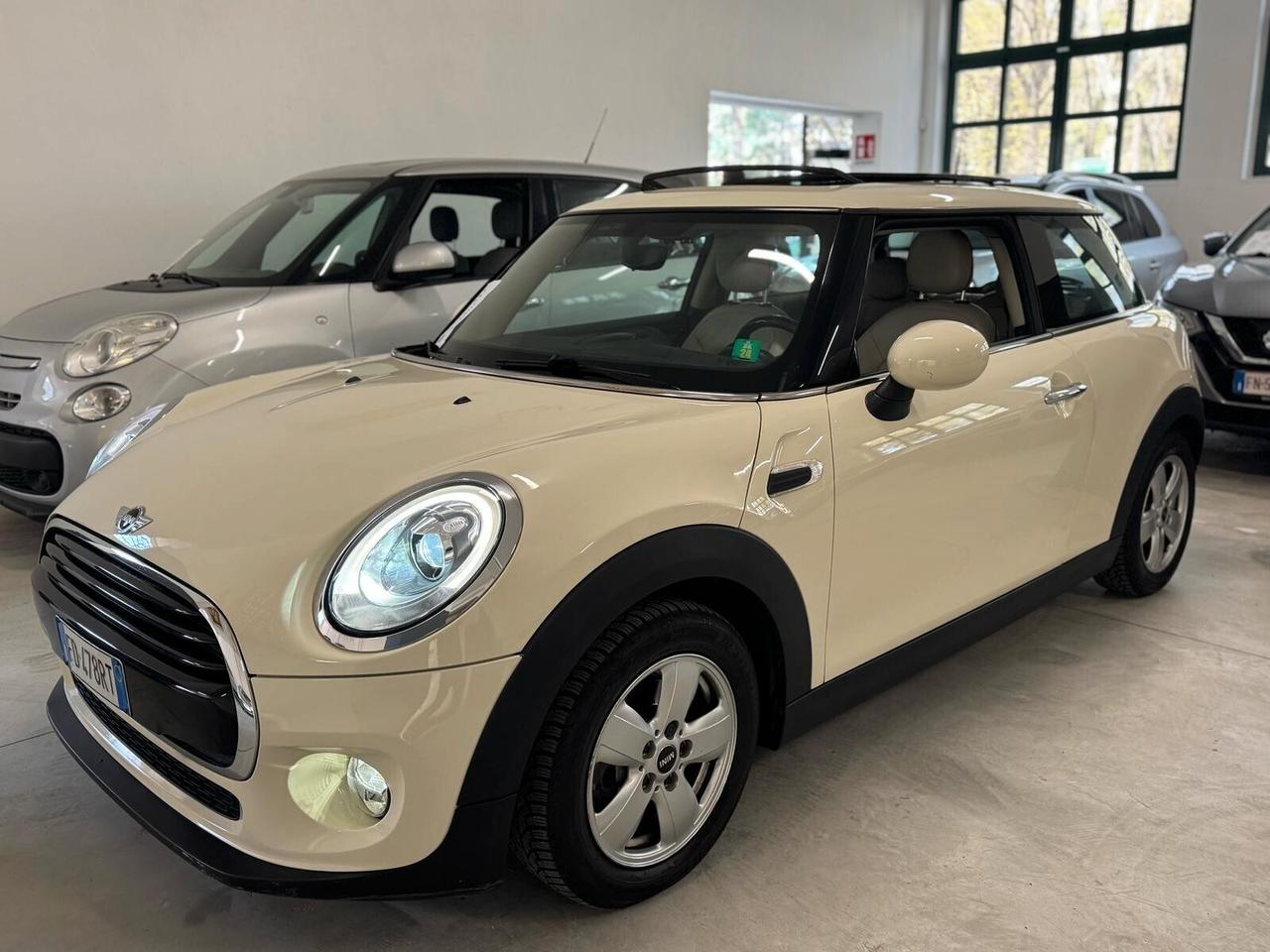 Mini Cooper D 1.5 AUTOMATICA!TETTO APRIBILE!INTERNI IN PELLE!