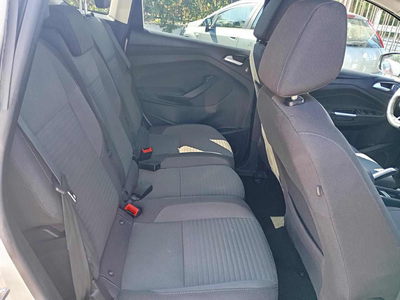 Ford C-Max 1.0 EcoBoost 125CV Titanium