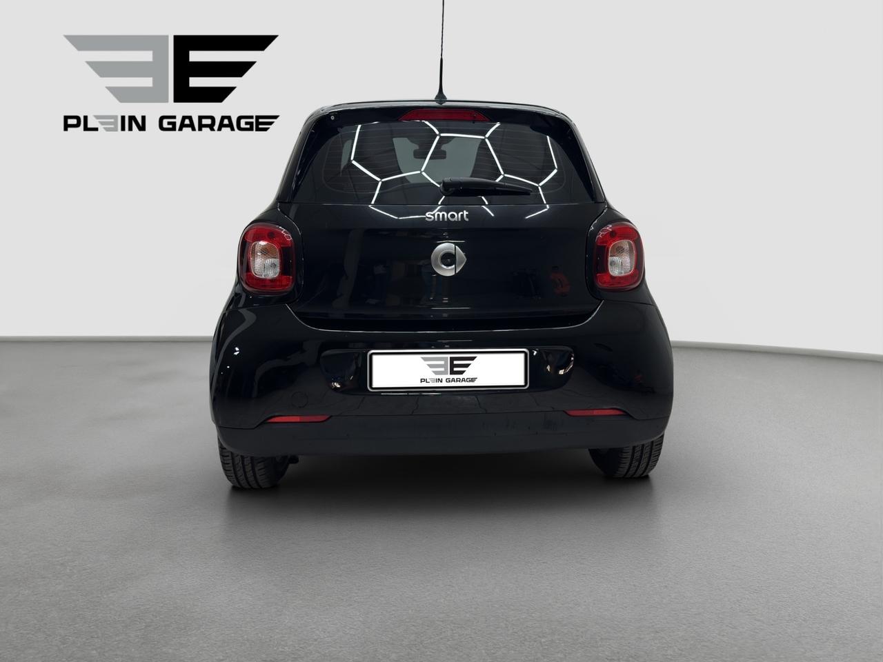 Smart ForFour 70 1.0 Youngster