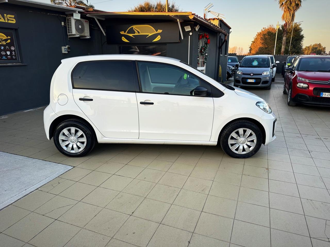 Volkswagen up! 1.0 75 CV 5p. high up!