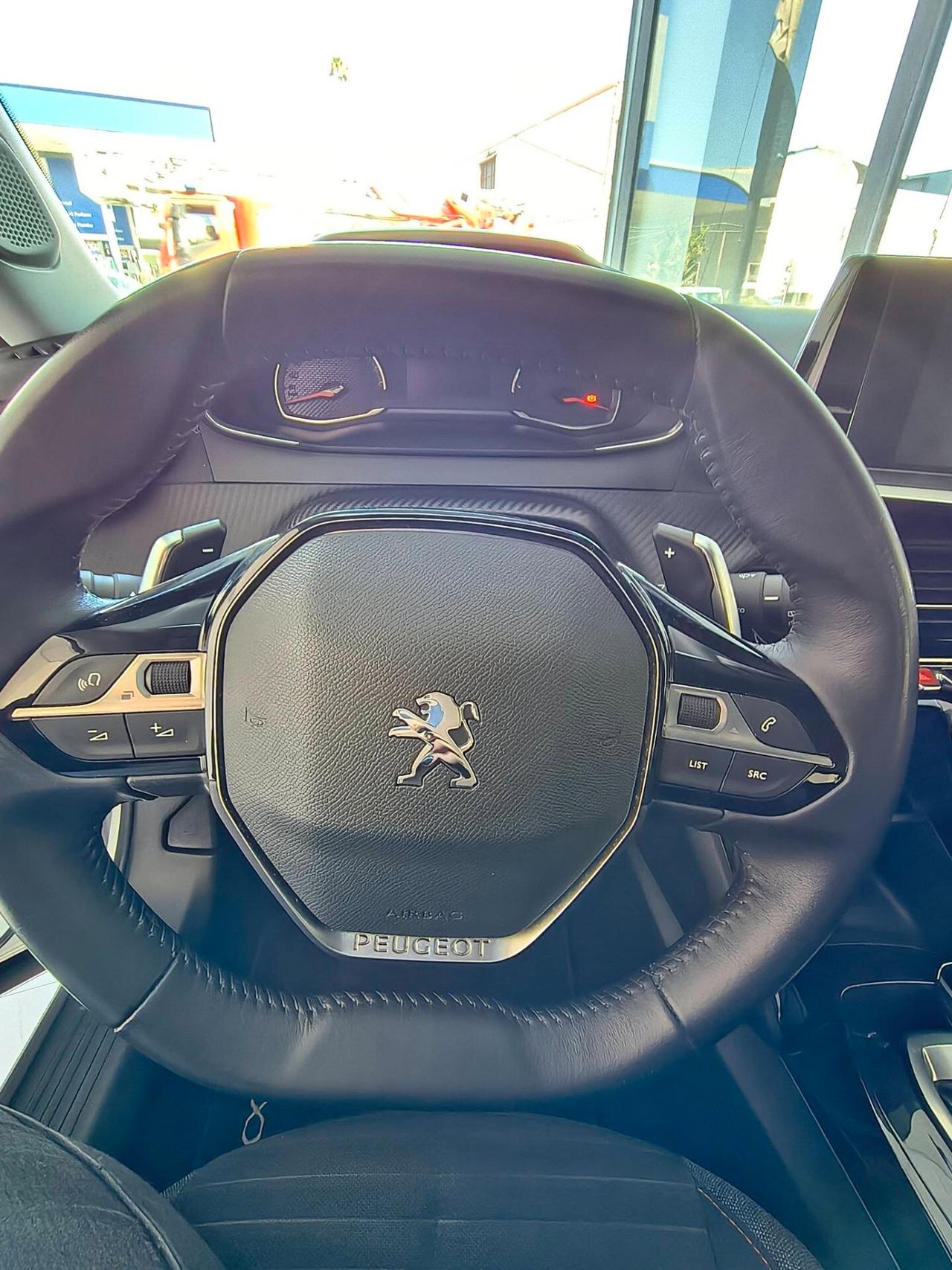 Peugeot 2008 PureTech 130 S&S Allure