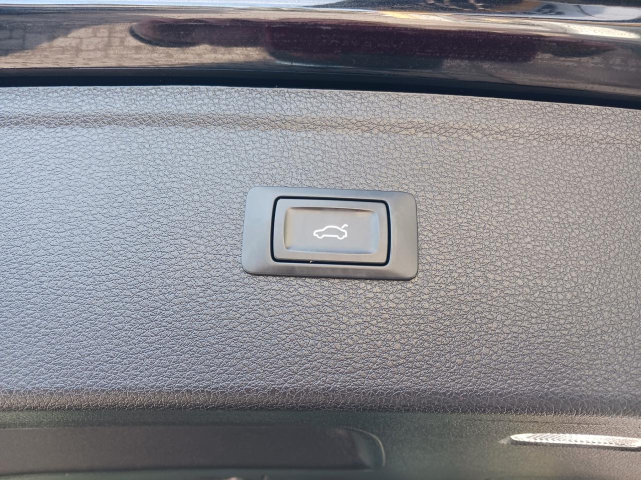 Audi Q5 2.0 TDI quattro S tronic Business Sport