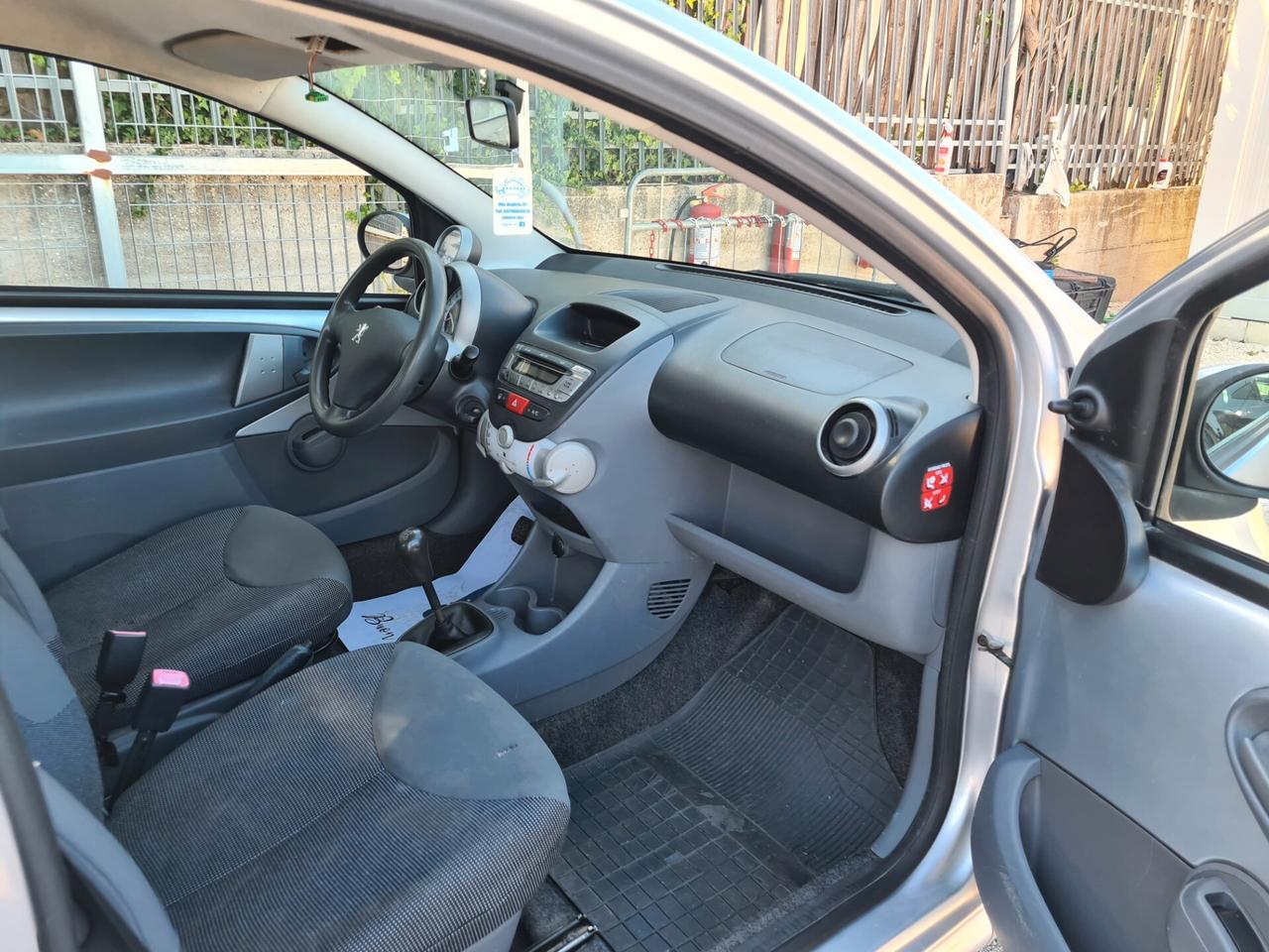 Peugeot 107 1.0 68CV 3p. Plaisir///// PREZZO FISSO