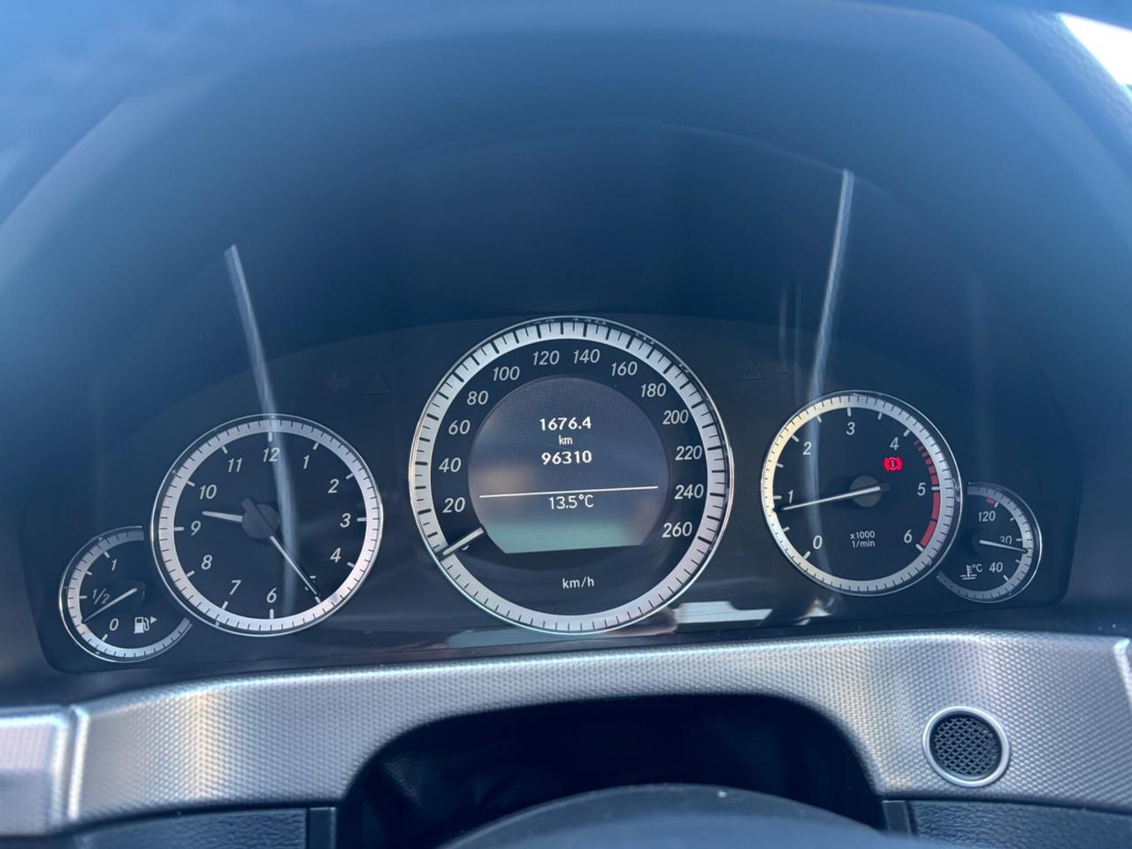 Mercedes-benz E 200 CDI BlueEFFICIENCY km96000