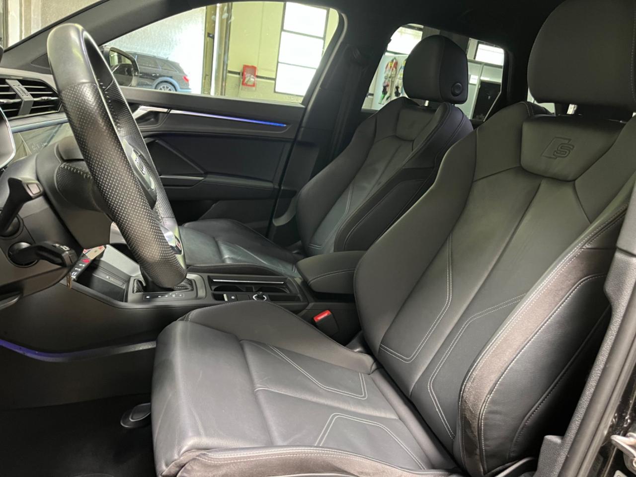 Audi Q3 35 TDI S tronic line edition