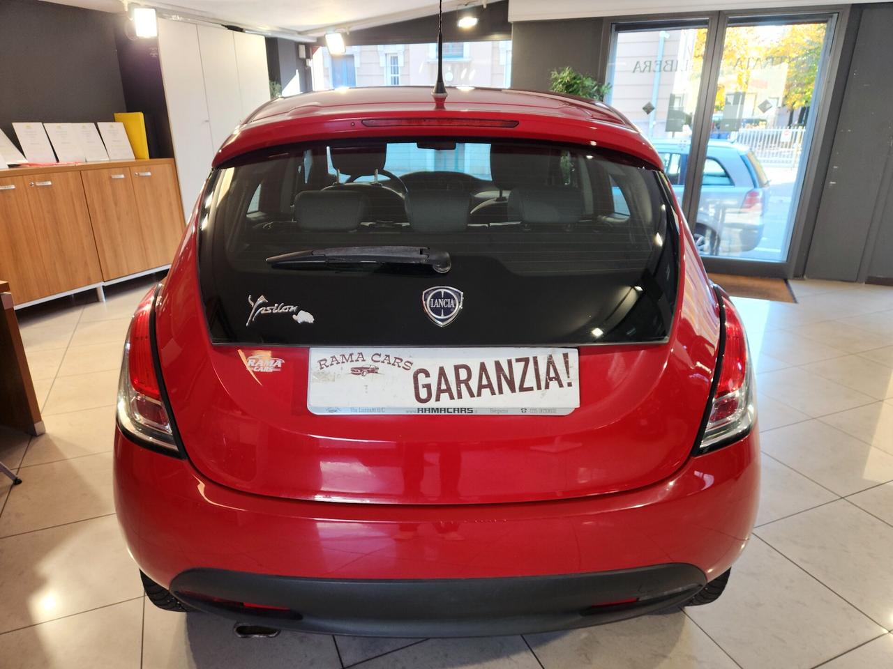 Lancia Ypsilon
