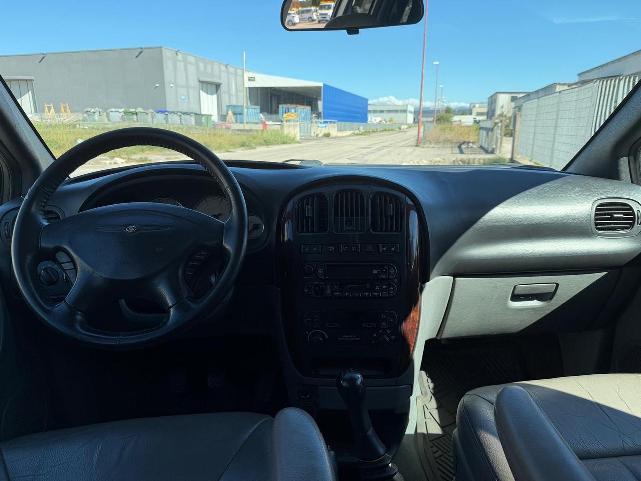 Chrysler Voyager