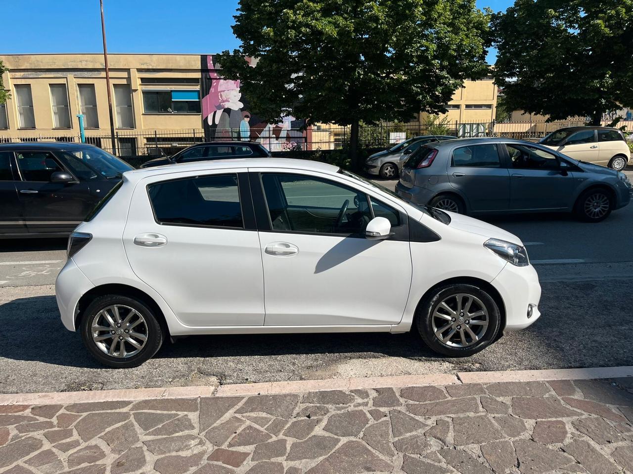 TOYOTA YARIS 1.4 D-4D90 CV ACTIVE 5P