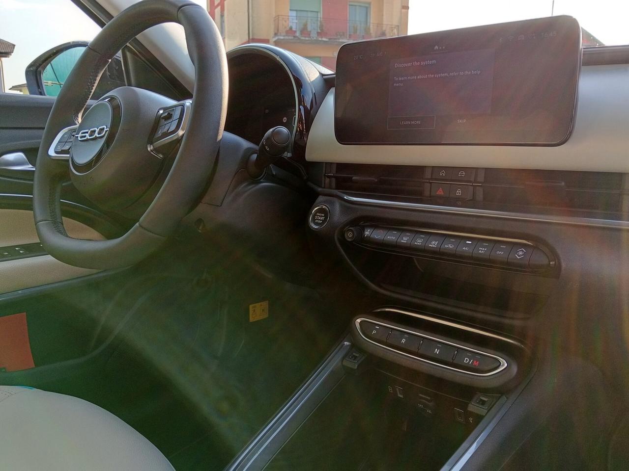 Fiat 600 Hybrid 110 CV DCT MHEV La Prima