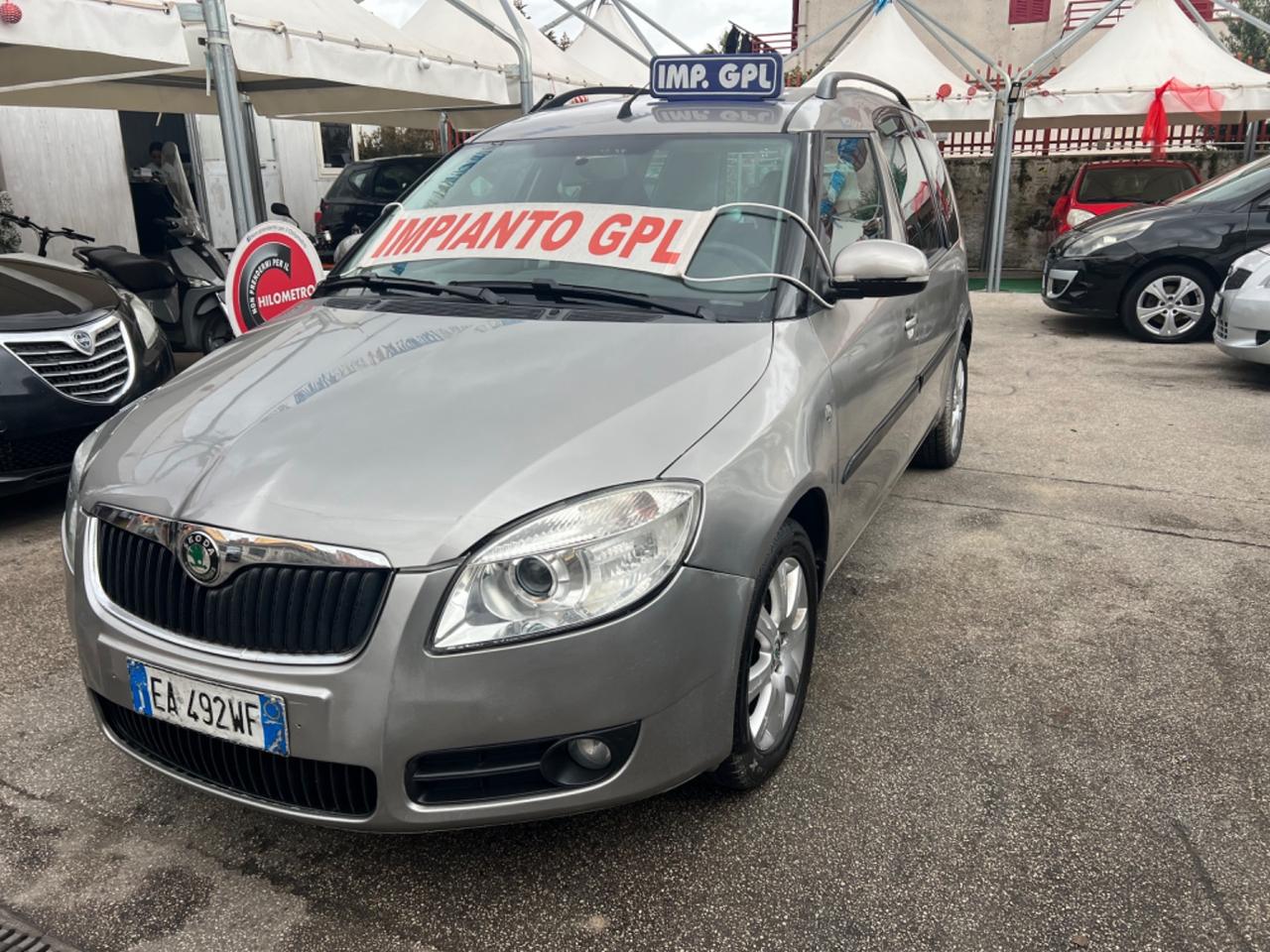 SKODA Roomster 1.2 benzina/gpl Anno 2011