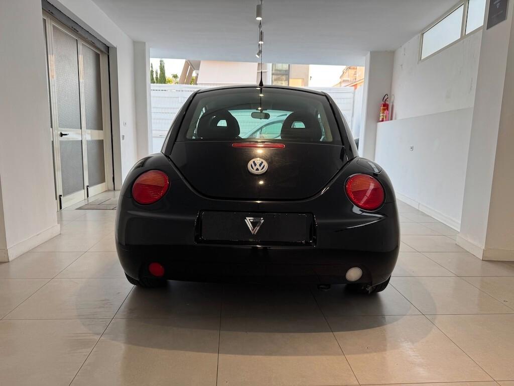 Volkswagen New Beetle 1.6
