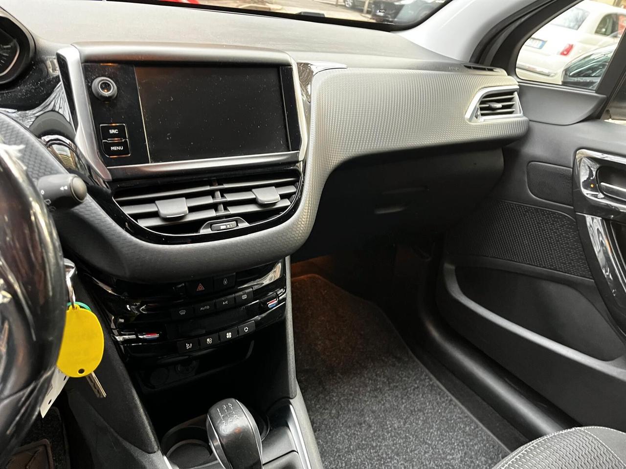 Peugeot 208 BlueHDi 75 5 porte Allure
