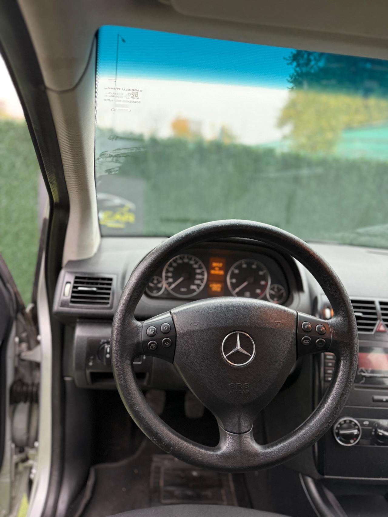 Mercedes A150 BENZINA 100000KM NEOPATENTATI
