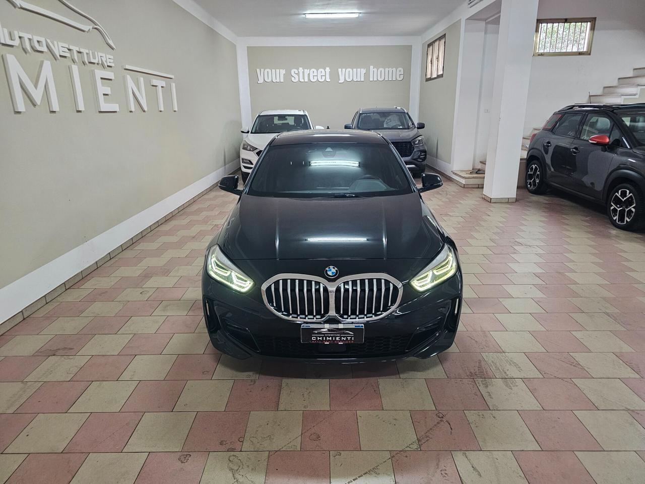 Bmw 116 116d 5p. Msport