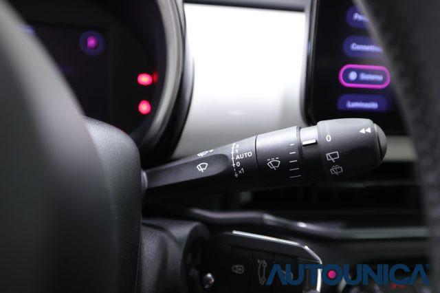 FIAT 600 HYBRID 100 CV DCT MHEV FARI LED