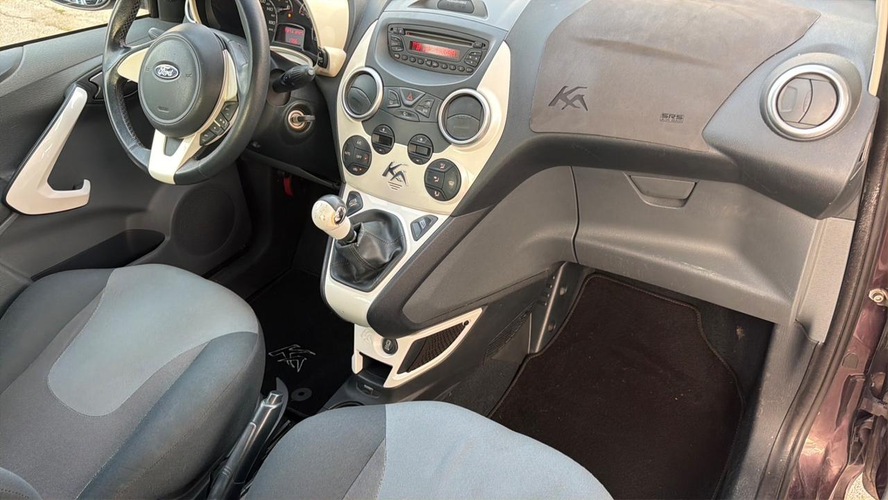 Ford Ka 1.2 benzina 69 cavalli 2015 Titanium