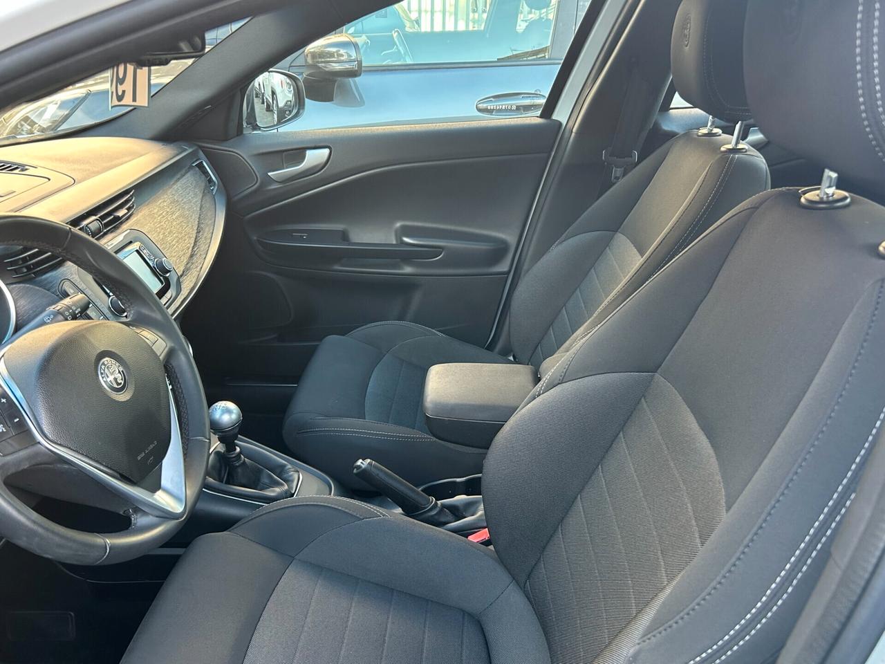 Alfa Romeo Giulietta 1.4 Turbo 120 CV GPL Super