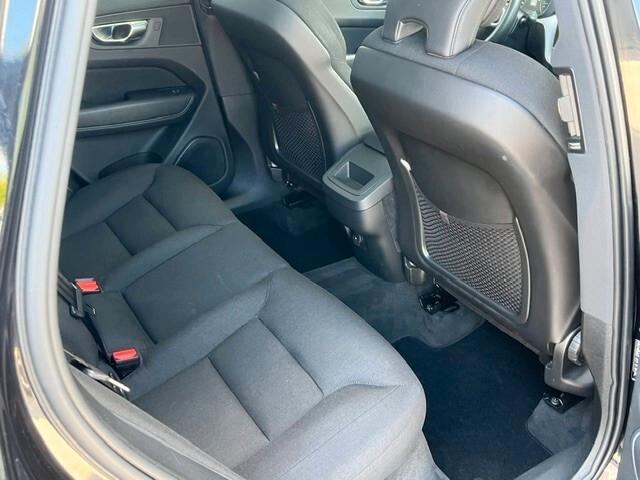Volvo XC60 B4 (d) AWD Geartronic Momentum Pro