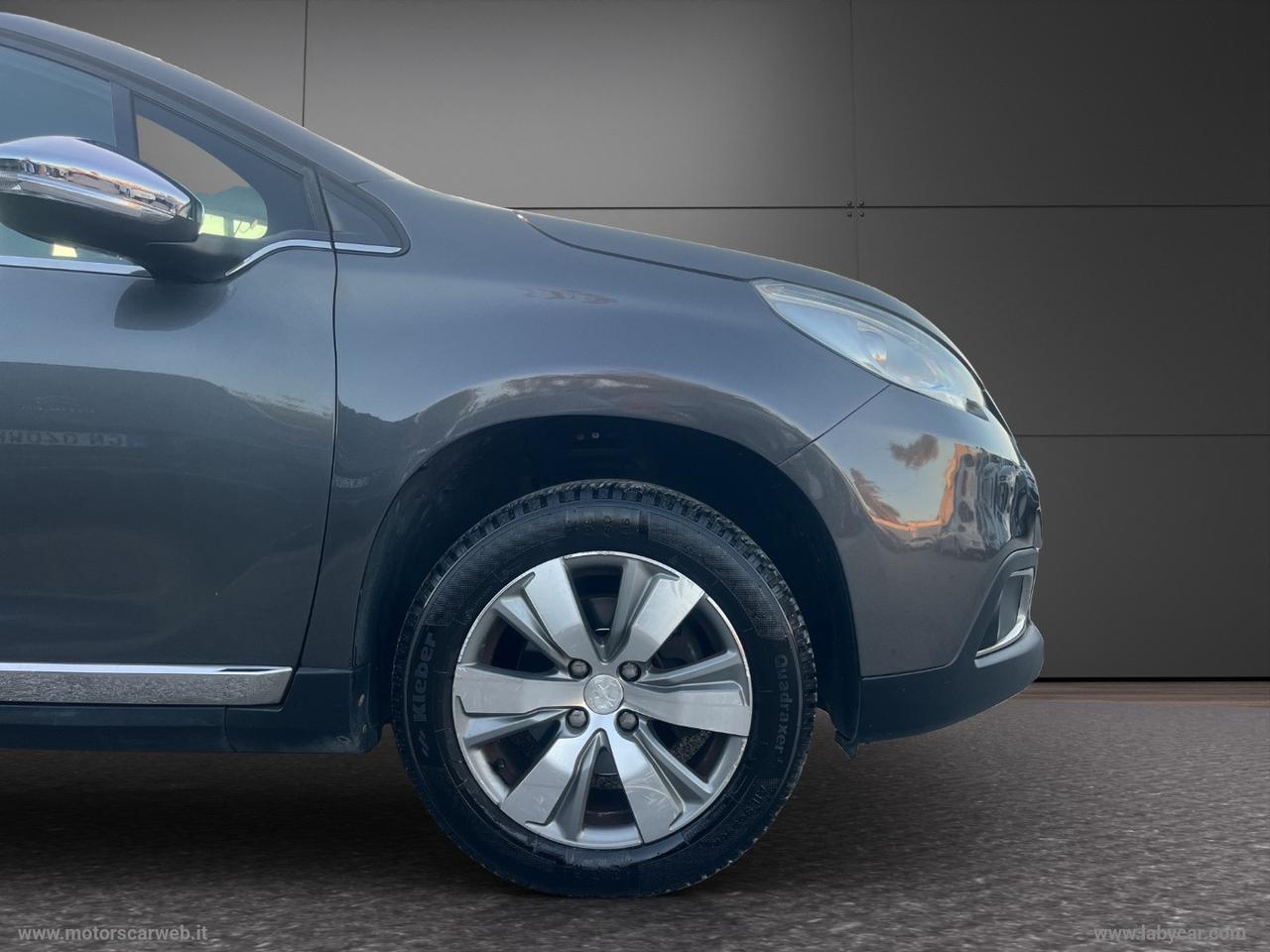 PEUGEOT 2008 BlueHDi 120 S&S Féline
