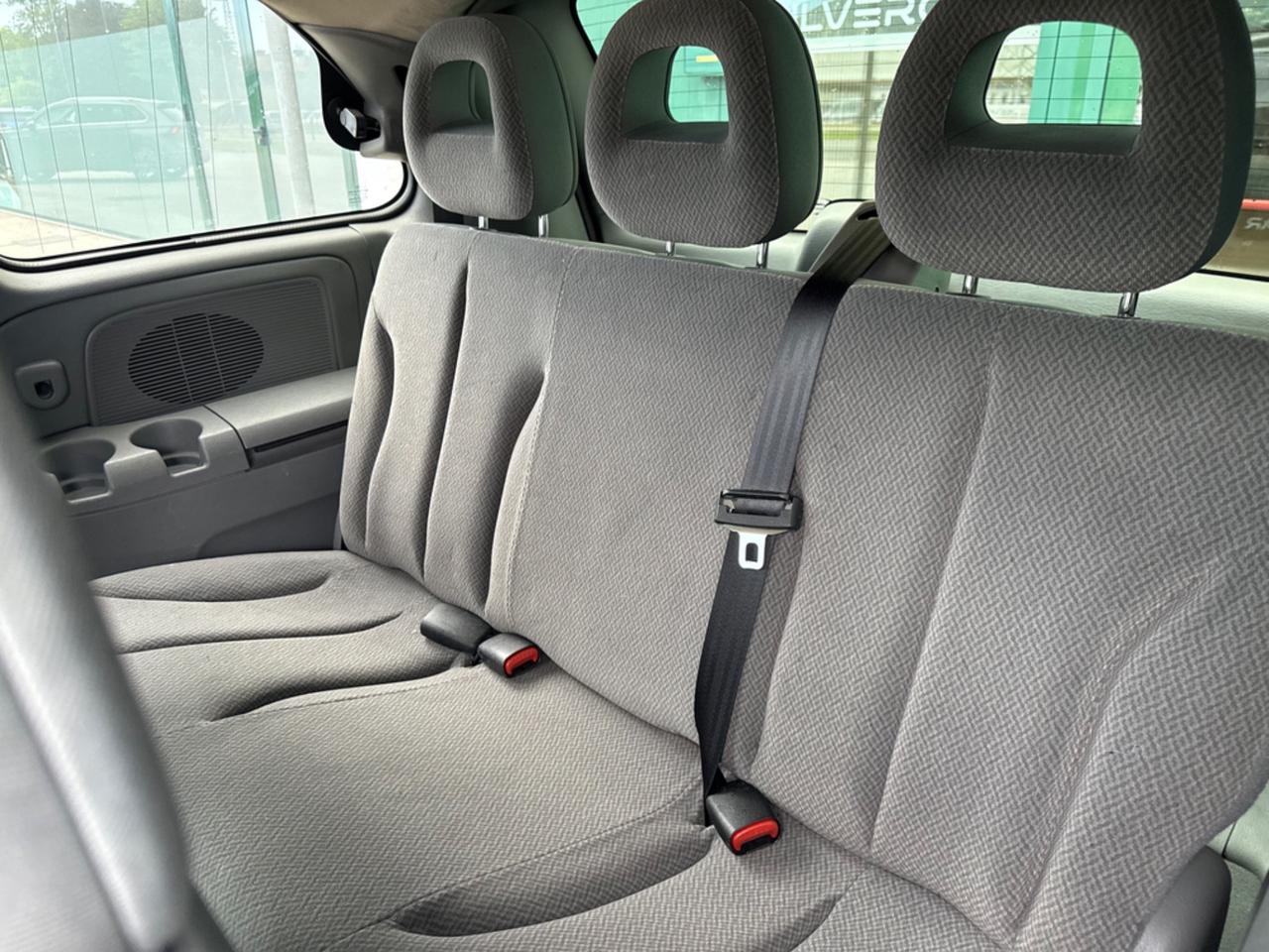 Chrysler Voyager - 7 POSTI