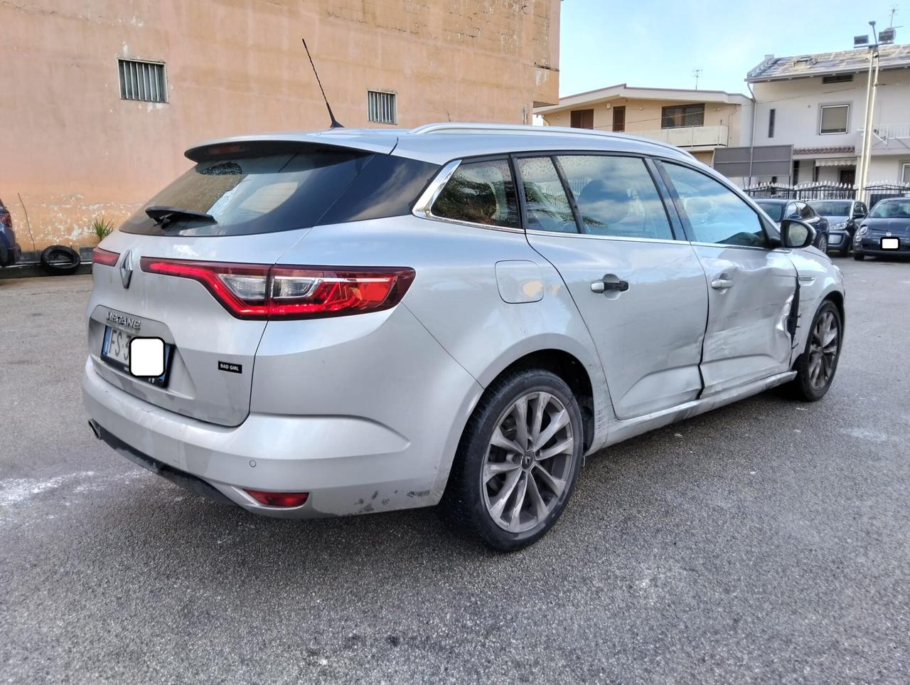 Renault Mégane dCi 110cv 2018 SINISTRATA