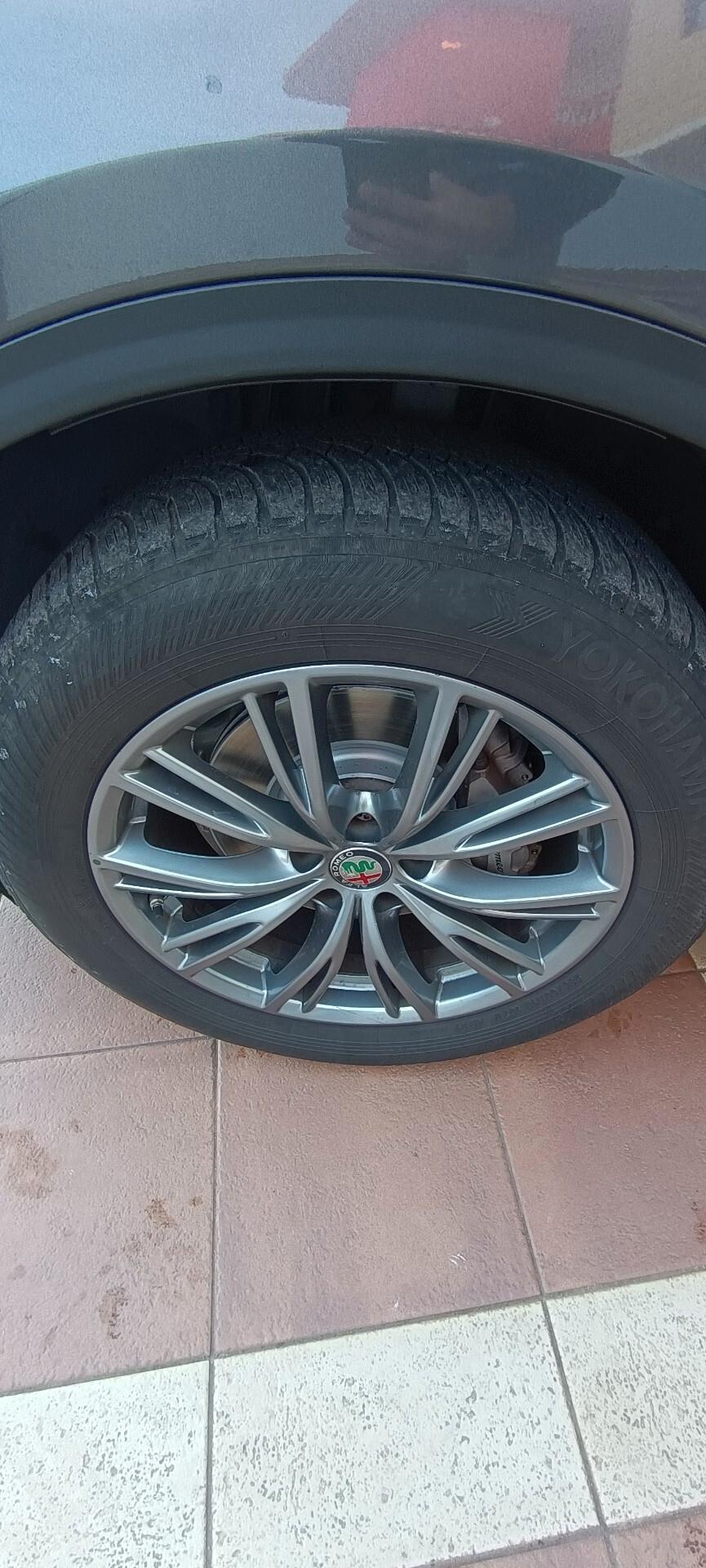 Alfa Romeo Stelvio 2.2 Turbodiesel 190 CV AT8 Q4 Business