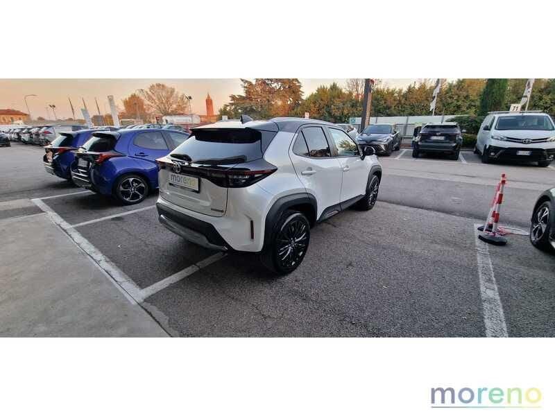 Toyota Yaris Cross 1.5h Adventure fwd 116cv e-cvt