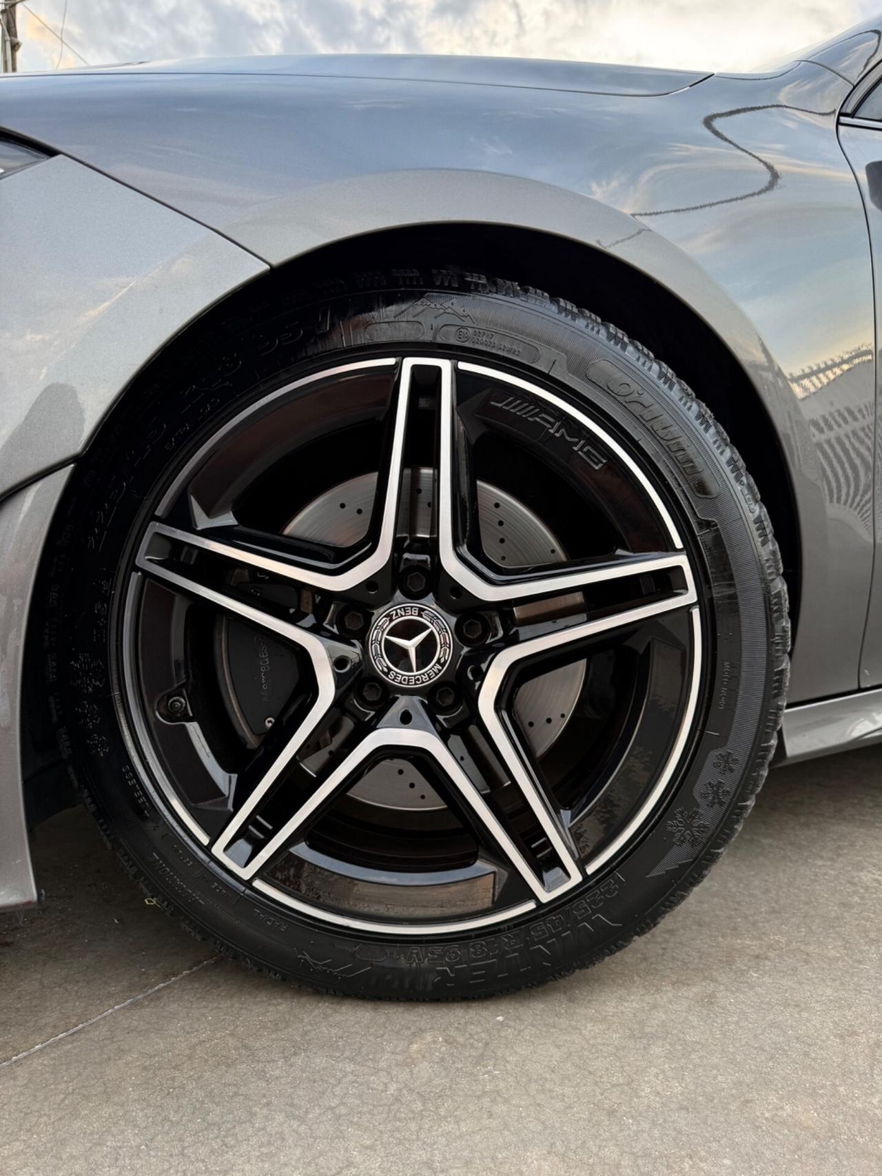Mercedes CLA 200 d Premium AMG 2020 48.000 KM