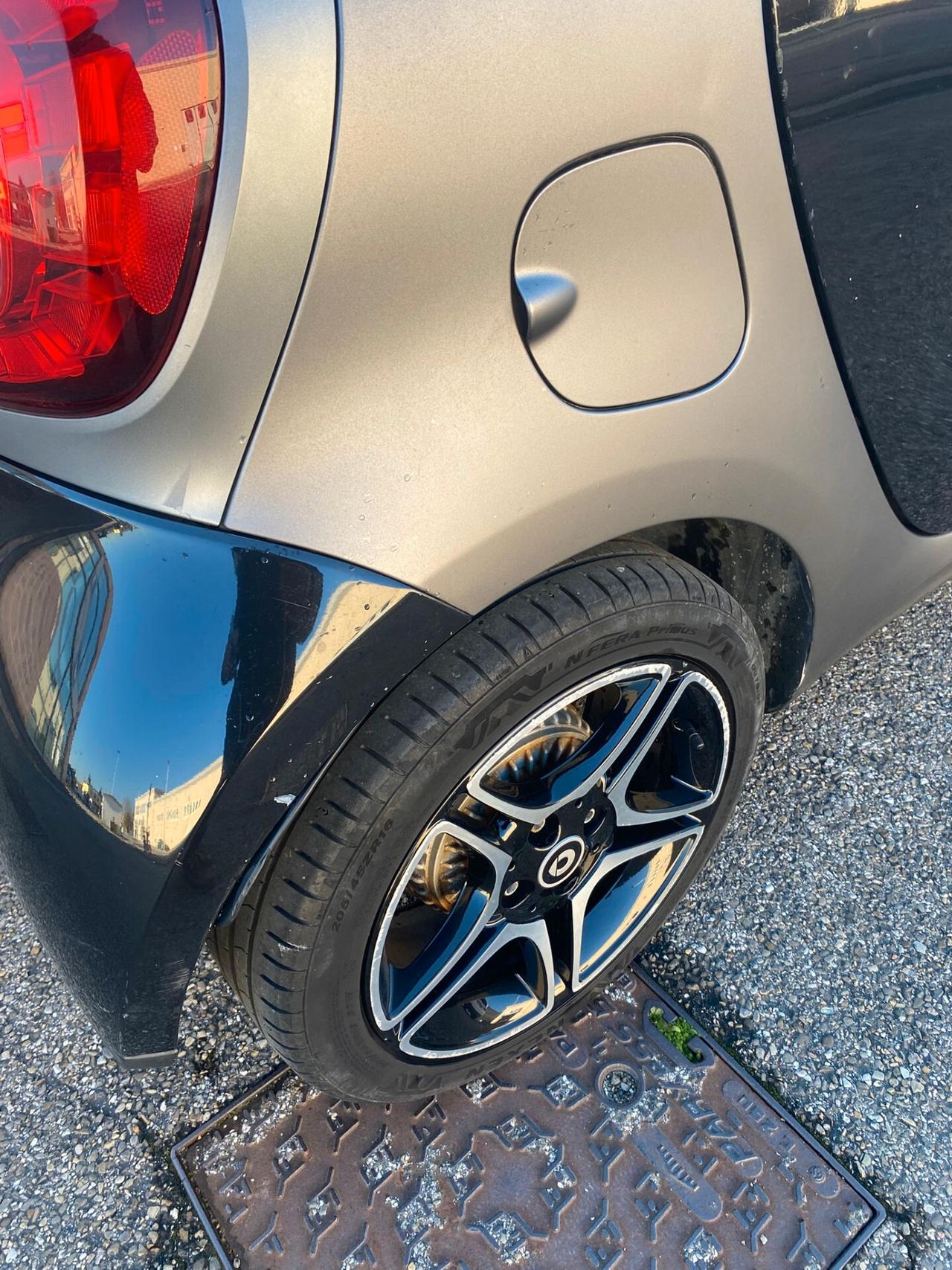 Smart ForTwo 90 0.9 Turbo twinamic JBL automatico