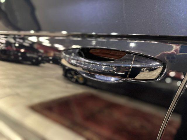 VOLKSWAGEN Touareg 3.0 V6 TDI 286 CV SCR ELEGANCE *UNIPROP*TETTO*