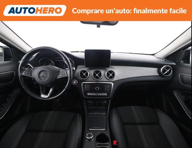 MERCEDES-BENZ GLA 180 Sport