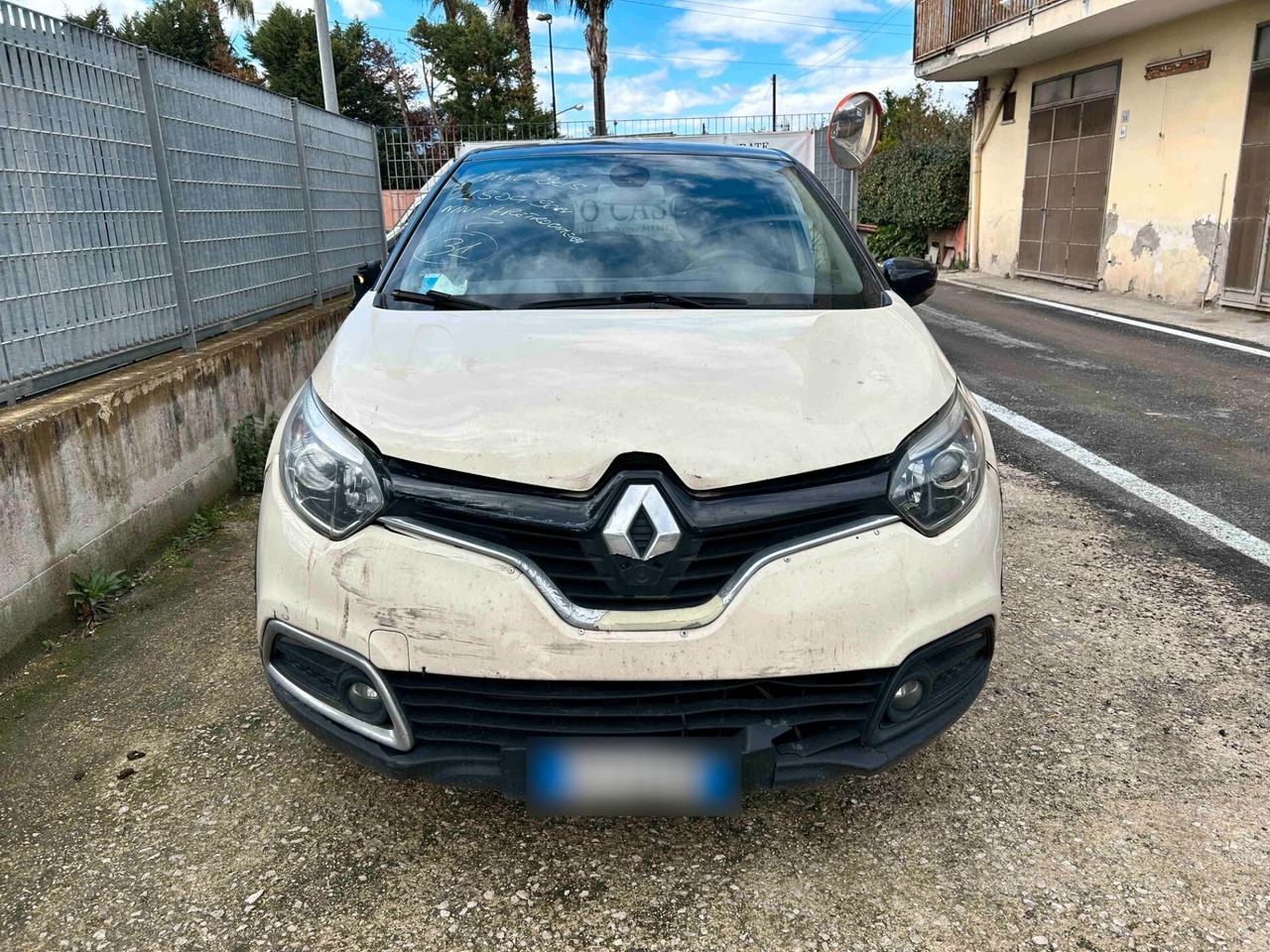 Renault Captur 1.5 dCi 90CV - 2015 Incidentata