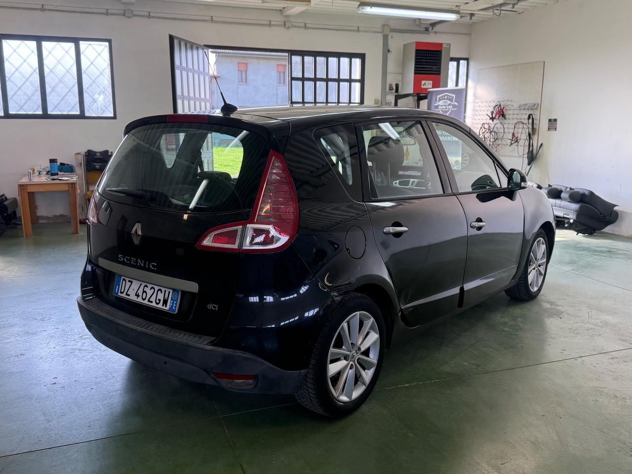 Renault Scenic Scénic X-Mod 1.5 dCi 110CV Luxe