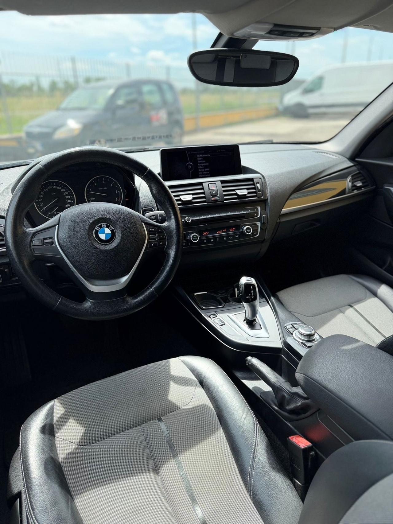 Bmw 120 120d 5p. Urban