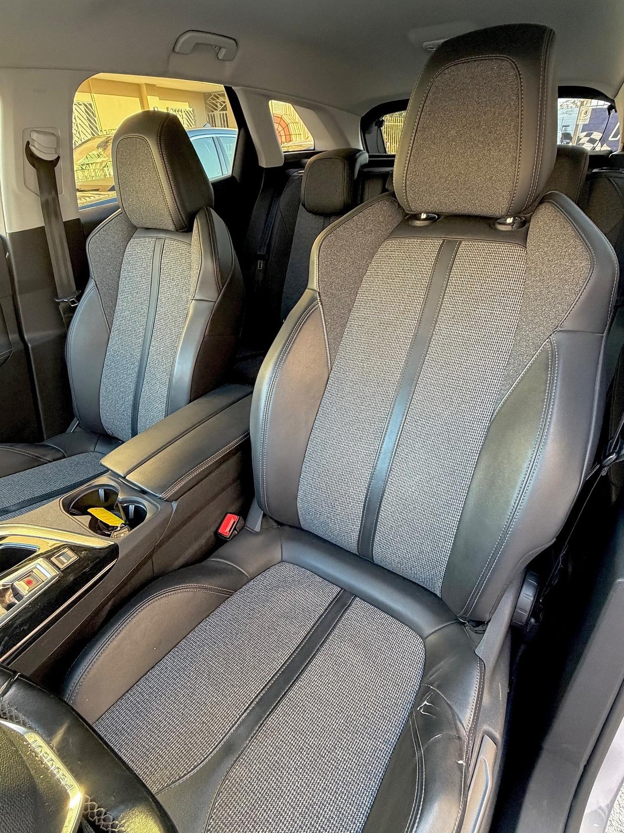 Peugeot 3008 1.5 Diesel Automatica Allure 130 Cv