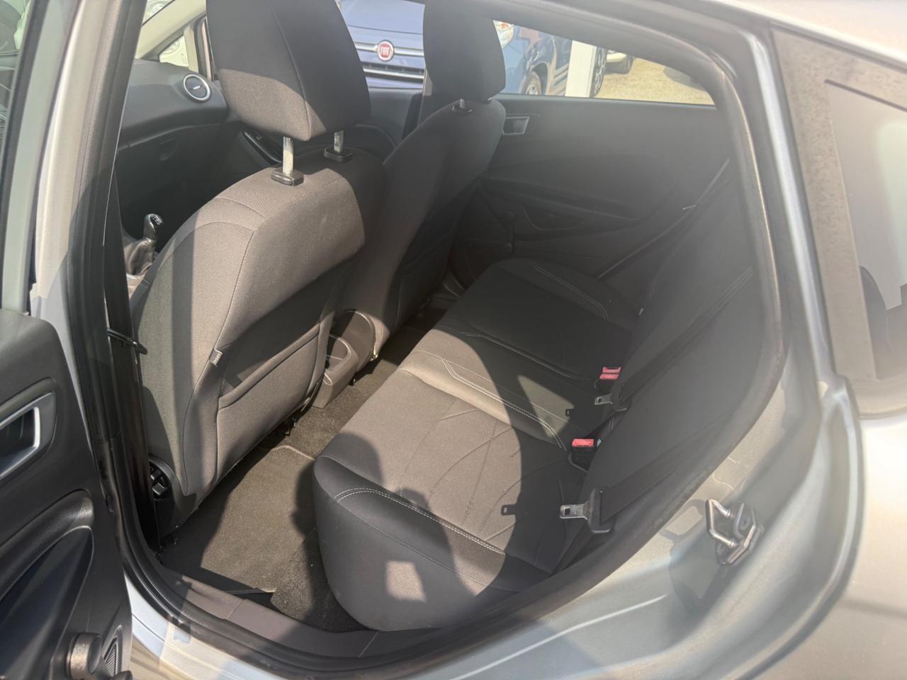 Ford Fiesta 1.5 TDCi 75CV 5 porte Business