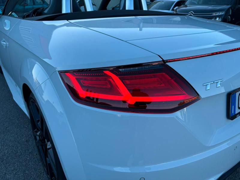 Audi TT Roadster 1.8 tfsi 180 CV S line s-tronic QUATTRO