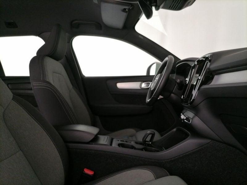 Volvo XC40 2.0 b3 Core auto