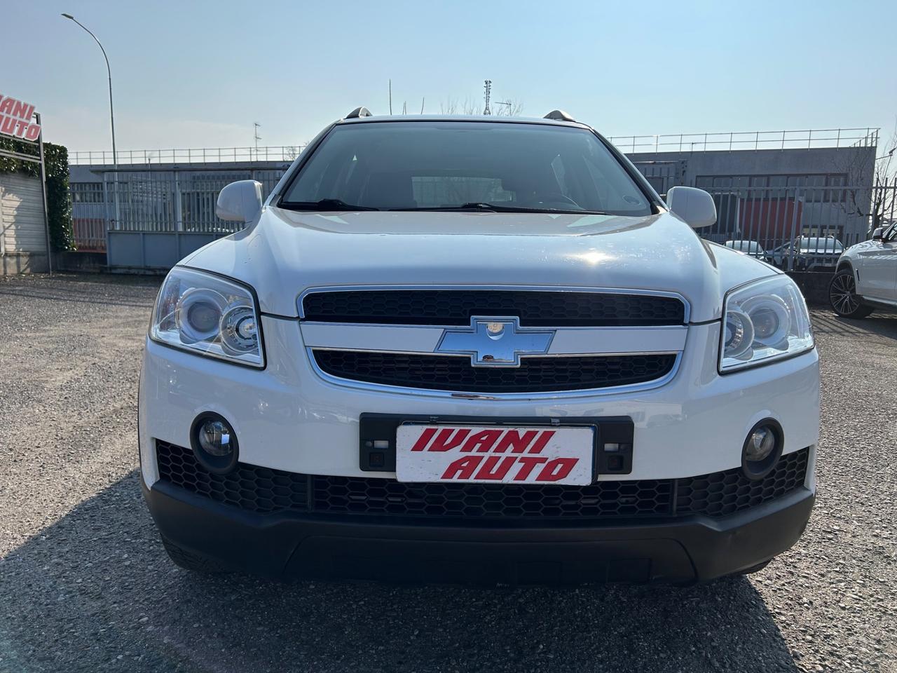 Chevrolet Captiva 2.0 VCDi 2WD 7 POSTI LEGGI NOTE