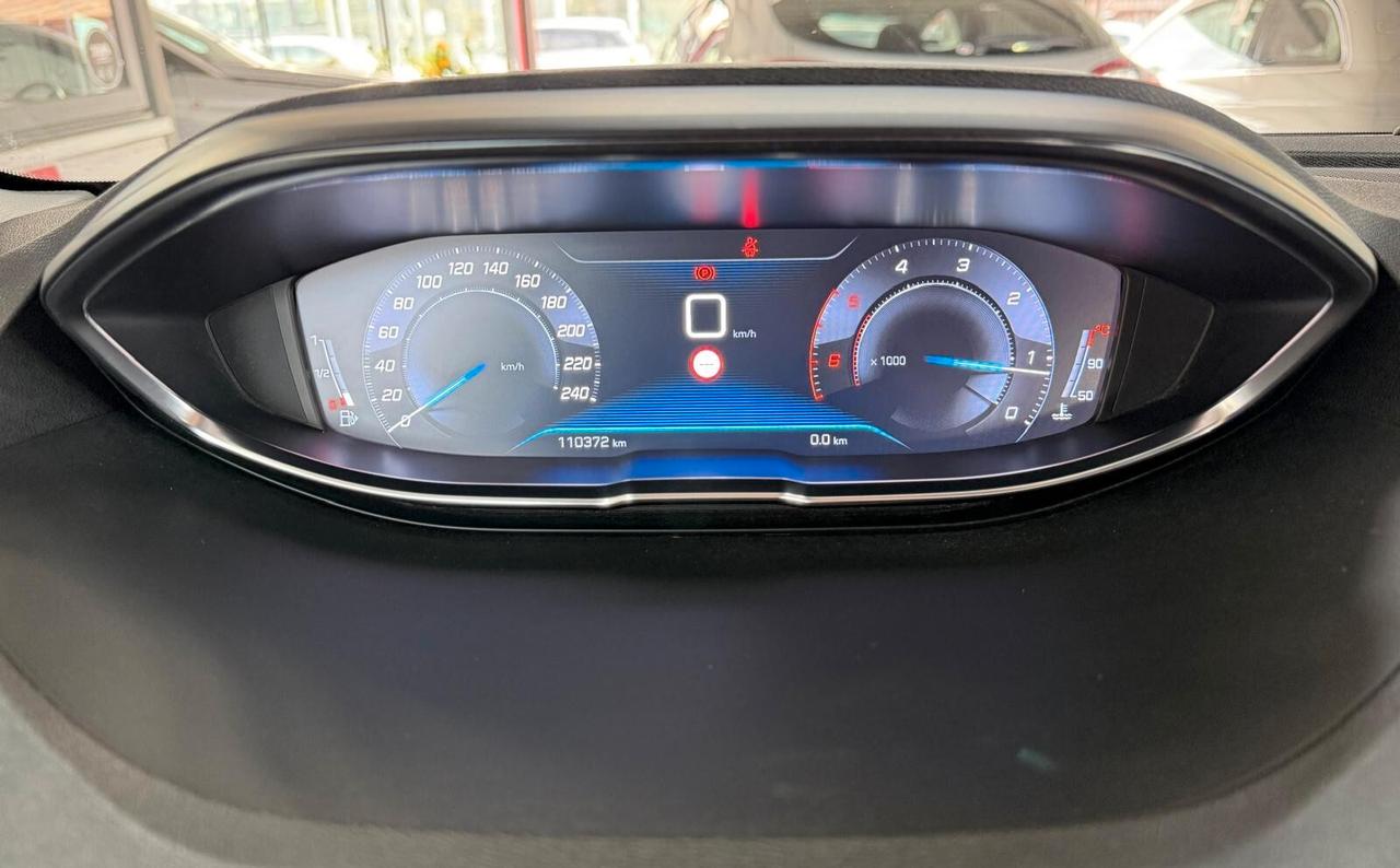 Peugeot 3008 BlueHDi 130 S&S Business