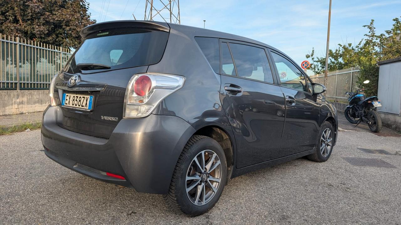 Toyota Verso 1.6 D-4D 7 posti Business Pack