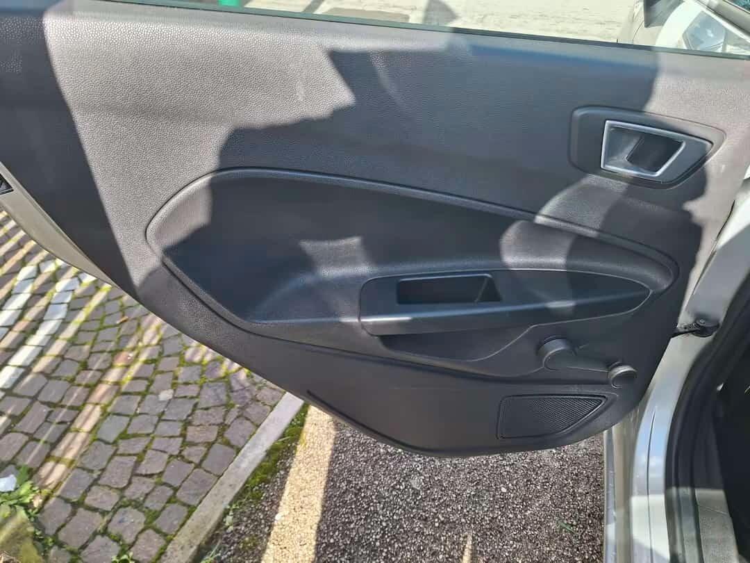 Ford Fiesta 1.5 TDCi 75CV 5 porte