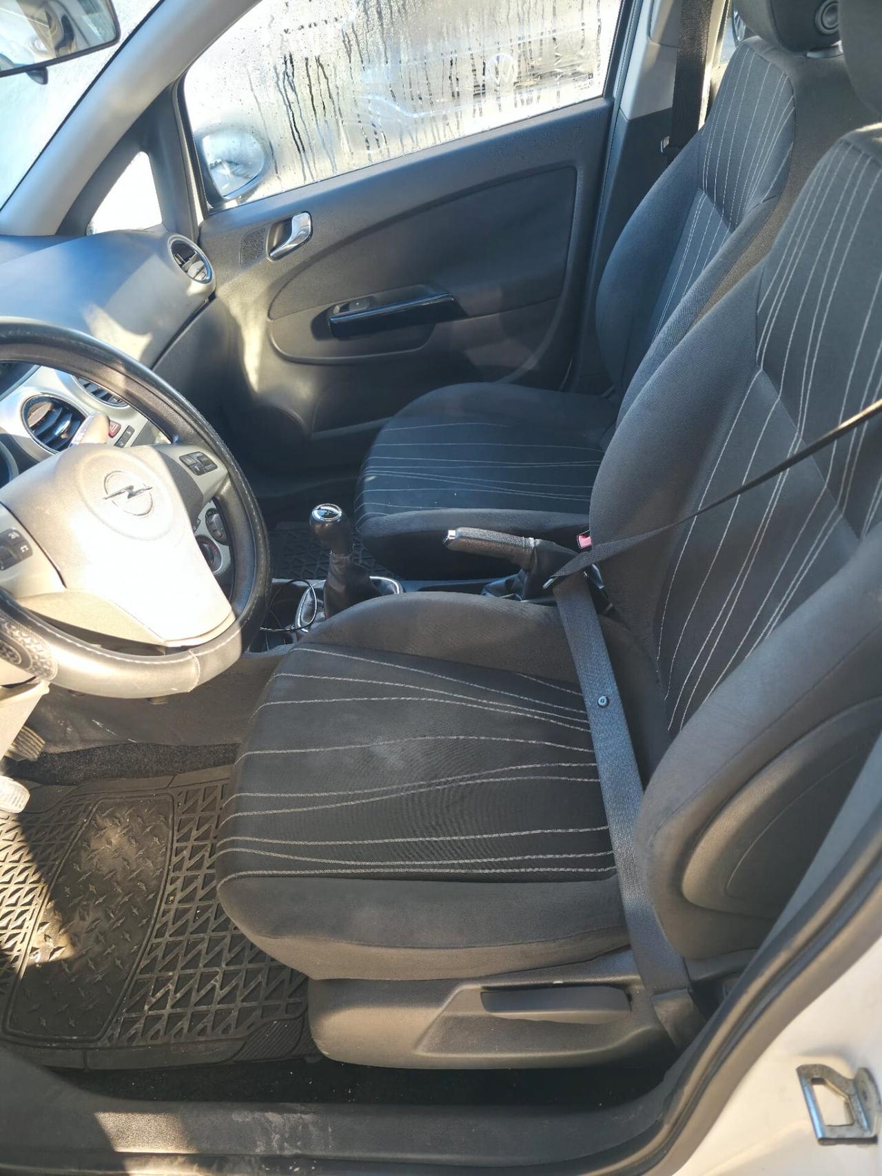 Opel Corsa 1.2 80CV 5 porte GPL-TECH Enjoy