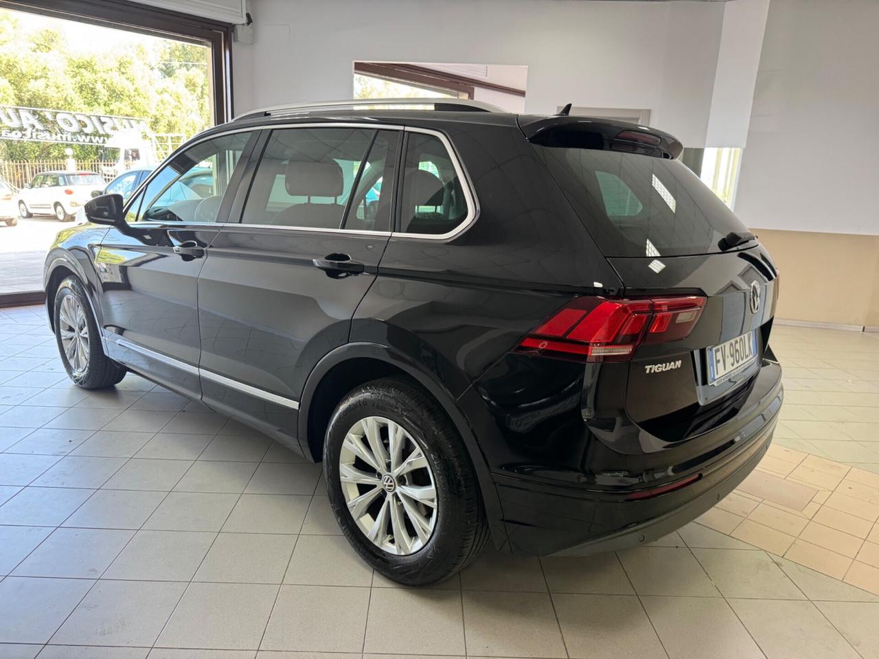 Volkswagen Tiguan 1.6 TDI SCR Sport BlueMotion Technology