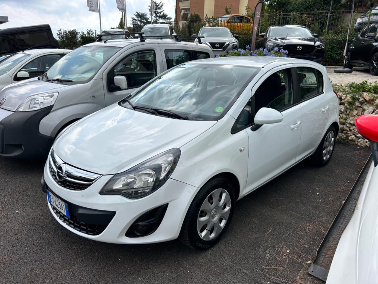 Opel Corsa 1.2 5 porte n-Joy