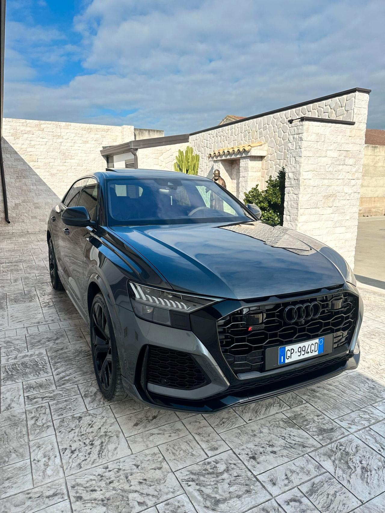 Audi Q8 RS Q8 TFSI V8 quattro tiptronic