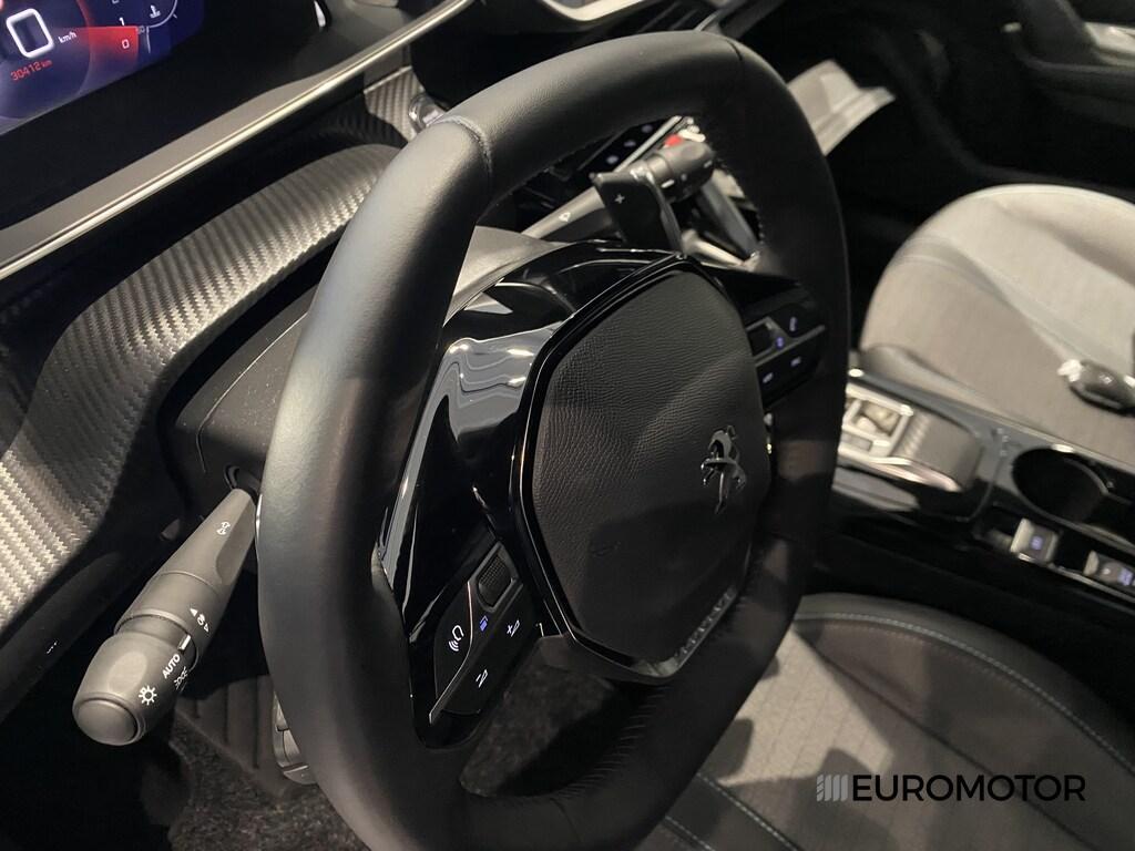 Peugeot 2008 1.5 BlueHDi Allure Pack EAT