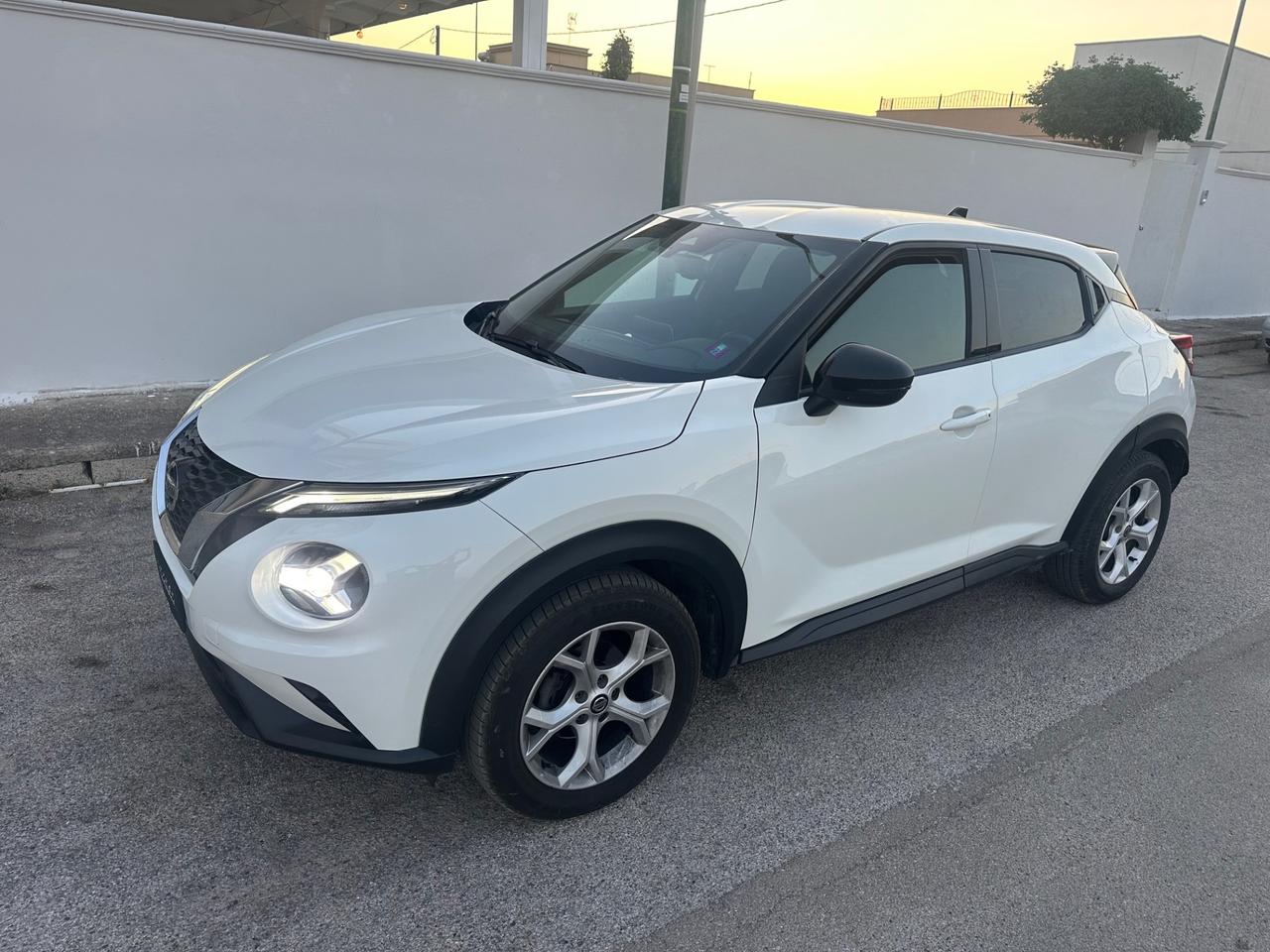 Nissan Juke 1.0 dig-t N-Connecta 114cv